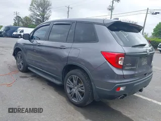 2020 Honda Passport EX-L z VIN 5FNYF8H5XLB018060, wystawiony jako IAAI lot #41961243 z przebiegiem 60 575 mil mil oraz . Historia ofert i sprzedaży dostępna na DreamBid. Obrazek 3.