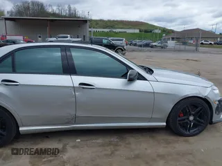 2011 Mercedes-Benz E 550 Luxury with VIN WDDHF9AB5BA457539, listed as a IAAI auction lot 42013168 with 89,572 mi miles and . Bid and sale history available at DreamBid. Image 6.