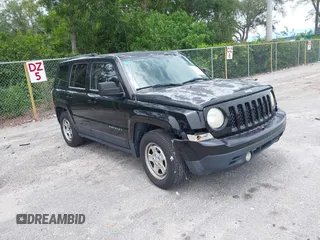 2014 Jeep Patriot Sport with VIN 1C4NJPBB7ED793811, listed as a IAAI auction lot 42442047 with 100,193 mi miles and . Bid and sale history available at DreamBid. Image 1.