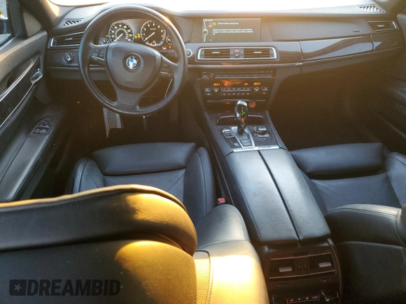 2011 BMW 7 Series 750i z VIN WBAKA8C57BCY36575, wystawiony jako Copart lot #77526024 z przebiegiem 120 087 mil mil oraz Czysty tytuł • Clean title. Historia ofert i sprzedaży dostępna na DreamBid. Obrazek 8.