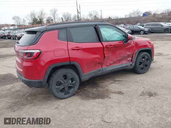 2018 Jeep Compass Latitude with VIN 3C4NJDBB2JT399488, listed as a IAAI auction lot 41553252 with 79,606 mi miles. Bid and sale history available at carsss.com. Image 4.