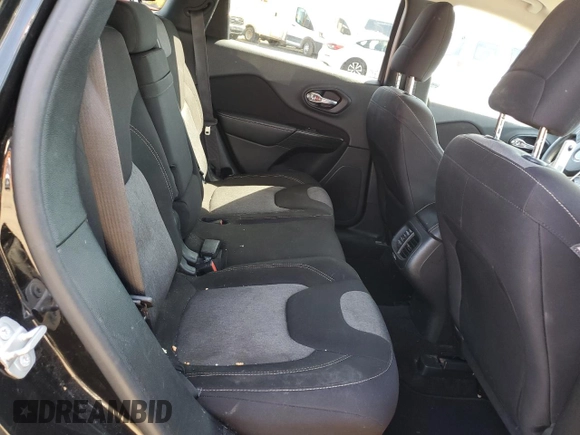 2016 Jeep Cherokee Altitude with VIN 1C4PJMAB5GW182417, listed as a Copart auction lot 69486134 with 157,571 mi miles and Salvage title. Bid and sale history available at DreamBid. Image 10.