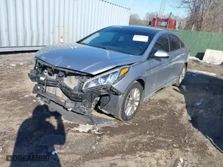 2015 Hyundai Sonata 2.4L Sport with VIN 5NPE34AF1FH142957, listed as a IAAI auction lot 41381762 with 143,597 mi miles. Bid and sale history available at carsss.com. Image 17.