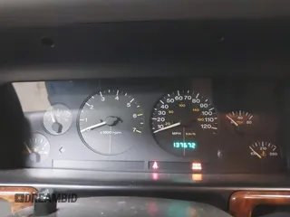 1997 Jeep Grand Cherokee Laredo z VIN 1J4GZ58S9VC562907, wystawiony jako IAAI lot #42102313 z przebiegiem 137 672 mil mil oraz . Historia ofert i sprzedaży dostępna na DreamBid. Obrazek 7.