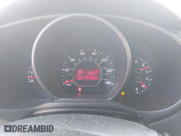 2015 Kia Soul + with VIN KNDJP3A58F7183689, listed as a IAAI auction lot 41884776 with 141,239 mi miles and . Bid and sale history available at DreamBid. Image 7.
