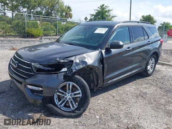 2020 Ford Explorer XLT with VIN 1FMSK7DH8LGC56664, listed as a IAAI auction lot 41934310 with 75,977 mi miles. Bid and sale history available at carsss.com. Image 17.