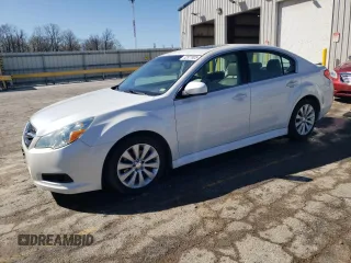 2010 Subaru Legacy Limited Moon z VIN 4S3BMCK62A3213600, wystawiony jako Copart lot #52977925 z przebiegiem 172 220 mil mil oraz Szkoda całkowita • Salvage title. Historia ofert i sprzedaży dostępna na DreamBid. Obrazek 1.