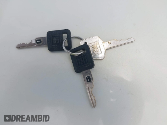 1997 Oldsmobile Cutlass Supreme S z VIN 1G3WH52M1VF314714, wystawiony jako IAAI lot #42092566 z przebiegiem 122 959 mil mil oraz . Historia ofert i sprzedaży dostępna na DreamBid. Obrazek 11.