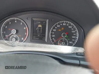 2010 Volkswagen Eos Lux с VIN WVWFA7AH5AV025386, выставлен на аукционе IAAI как лот 42446109 с пробегом 135 767 миль миль и . История ставок и продаж доступна на DreamBid. Изображение 7.