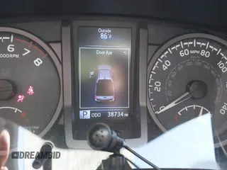 2017 Toyota Tacoma SR5 with VIN 3TMCZ5AN8HM102763, listed as a IAAI auction lot 41781283 with 38,734 mi miles and . Bid and sale history available at carsss.com. Image 15.