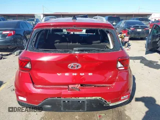 2020 Hyundai Venue SEL with VIN KMHRC8A3XLU018200, listed as a IAAI auction lot 41707122 with 21,529 mi miles. Bid and sale history available at carsss.com. Image 16.