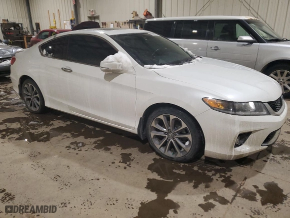 2014 Honda Accord Coupe EX-L with VIN 1HGCT2B85EA800394, listed as a Copart auction lot 82469514 with 202,399 mi miles and Clean Title. Bid and sale history available at carsss.com. Image 4.