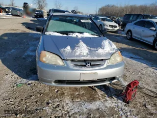 2002 Honda Civic LX with VIN 1HGEM21512L039800, listed as a Copart auction lot 41700005 with 85,772 mi miles and Salvage Title. Bid and sale history available at carsss.com. Image 5.