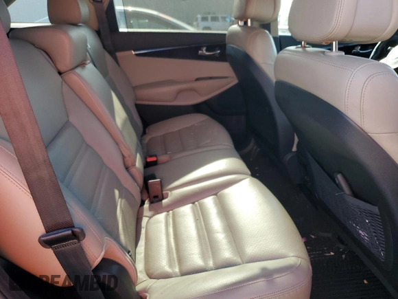 2016 Kia Sorento EX with VIN 5XYPH4A17GG126866, listed as a Copart auction lot 63491575 with 121,103 mi miles and Clean title. Bid and sale history available at DreamBid. Image 10.