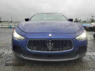 2017 Maserati Ghibli S Q4 z VIN ZAM57RTS6H1213426, wystawiony jako Copart lot #55841795 z przebiegiem 60 689 mil mil oraz Szkoda całkowita • Salvage title. Historia ofert i sprzedaży dostępna na DreamBid. Obrazek 5.