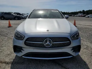 2021 Mercedes-Benz E 350 z VIN W1KZF8EB8MA905154, wystawiony jako Copart lot #57207645 z przebiegiem 66 725 mil mil oraz Szkoda całkowita • Salvage title. Historia ofert i sprzedaży dostępna na DreamBid. Obrazek 5.
