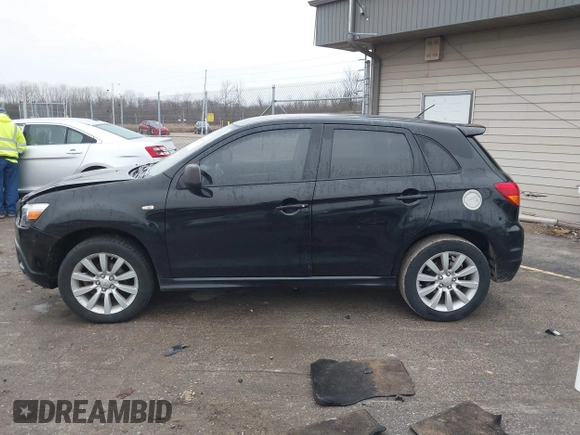 2011 Mitsubishi Outlander Sport SE with VIN JA4AP4AU6BZ012199, listed as a IAAI auction lot 40861700 with 125,016 mi miles. Bid and sale history available at carsss.com. Image 14.