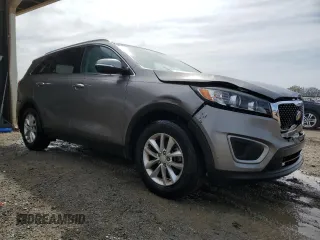 2017 Kia Sorento LX with VIN 5XYPG4A35HG189020, listed as a Copart auction lot 50507475 with 81,779 mi miles and Salvage Title. Bid and sale history available at carsss.com. Image 4.
