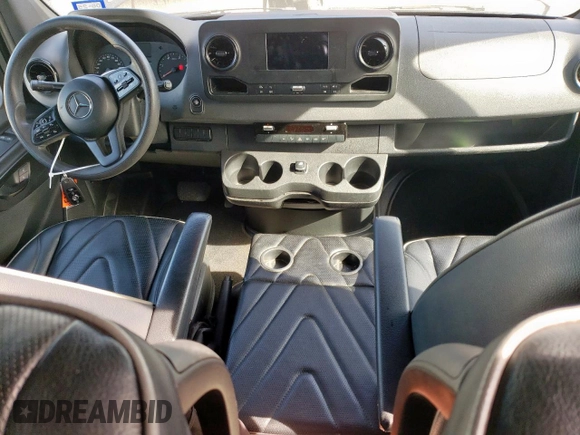 2019 Mercedes-Benz Sprinter with VIN W1X8ED3Y4KP192983, listed as a Copart auction lot 50020505 with 115,164 mi miles and Salvage Title. Bid and sale history available at DreamBid. Image 8.