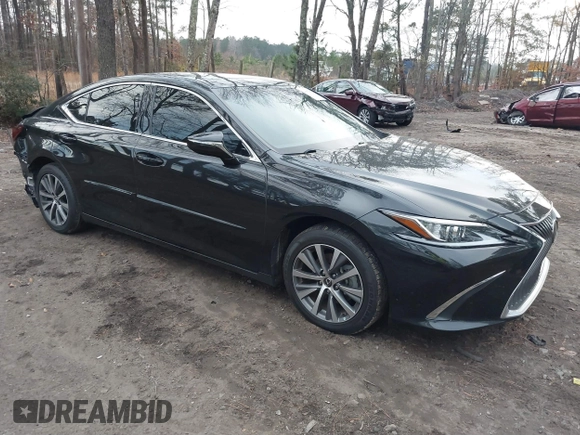2021 Lexus ES with VIN 58ACZ1B18MU106522, listed as a IAAI auction lot 41053476 with 58,330 mi miles. Bid and sale history available at carsss.com. Image 1.