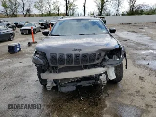 2020 Jeep Cherokee Altitude with VIN 1C4PJLLB3LD606481, listed as a Copart auction lot 52720835 with 74,698 mi miles and Salvage title. Bid and sale history available at DreamBid. Image 5.