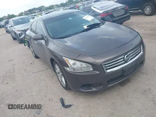 2014 Nissan Maxima SV with VIN 1N4AA5AP8EC430977, listed as a IAAI auction lot 42572319 with 133,883 mi miles and . Bid and sale history available at DreamBid. Image 1.