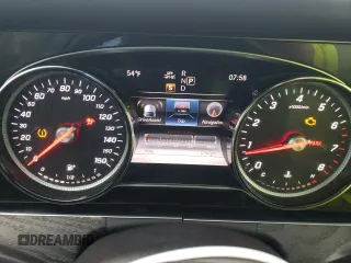 2019 Mercedes-Benz E-Class E 300 with VIN WDDZF4JB2KA646074, listed as a Copart auction lot 84917544 with 32,075 mi miles and Clean Title. Bid and sale history available at carsss.com. Image 12.