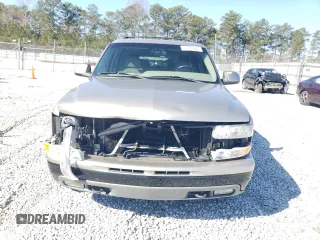 2001 Chevrolet Suburban LS with VIN 3GNEC16T21G265902, listed as a Copart auction lot 44120685 with 299,460 mi miles and Salvage Title. Bid and sale history available at carsss.com. Image 5.