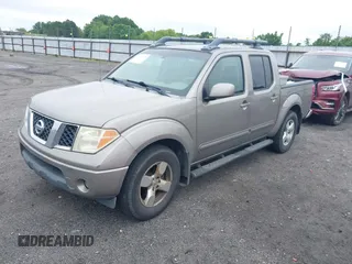2008 Nissan Frontier SE z VIN 1N6AD07U78C403143, wystawiony jako IAAI lot #42211053 z przebiegiem 369 349 mil mil oraz . Historia ofert i sprzedaży dostępna na DreamBid. Obrazek 18.
