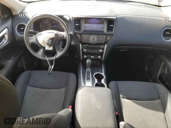 2017 Nissan Pathfinder SV z VIN 5N1DR2MN1HC695846, wystawiony jako Copart lot #45953705 z przebiegiem 135 587 mil mil oraz Szkody całkowita. Historia ofert i sprzedaży dostępna na DreamBid. Obrazek 8.