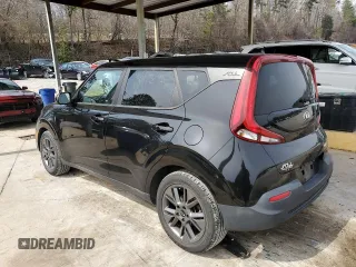 2020 Kia Soul EX with VIN KNDJ33AUXL7049281, listed as a Copart auction lot 48439185 with 75,123 mi miles and Clean Title. Bid and sale history available at carsss.com. Image 2.