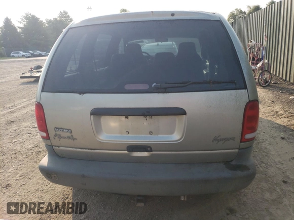 1999 Plymouth Voyager z VIN 2P4FP25B8XR325213, wystawiony jako Copart lot #68037484 z przebiegiem 121 807 mil mil oraz Nie do naprawy. Historia ofert i sprzedaży dostępna na DreamBid. Obrazek 6.