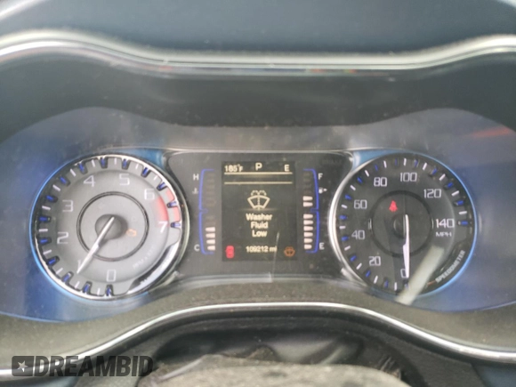 2016 Chrysler 200 S z VIN 1C3CCCBB7GN127902, wystawiony jako Copart lot #57384865 z przebiegiem 109 212 mil mil oraz Szkoda całkowita • Salvage title. Historia ofert i sprzedaży dostępna na DreamBid. Obrazek 9.