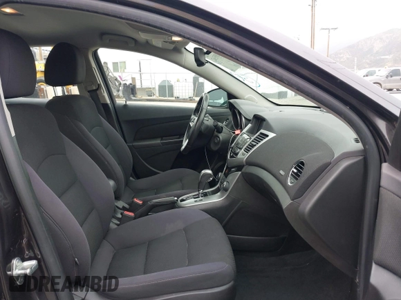 2013 Chevrolet Cruze 1LT with VIN 1G1PC5SB4D7303421, listed as a IAAI auction lot 41895362 with 112,070 mi miles and . Bid and sale history available at DreamBid. Image 5.