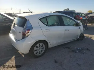 2014 Toyota Prius c One with VIN JTDKDTB32E1069893, listed as a Copart auction lot 53187435 with 60,131 mi miles and Salvage Title. Bid and sale history available at carsss.com. Image 3.