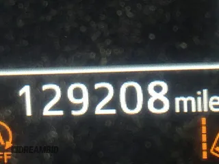 2018 Toyota Highlander LE with VIN 5TDBZRFH6JS800526, listed as a IAAI auction lot 42042575 with 129,208 mi miles and . Bid and sale history available at DreamBid. Image 15.
