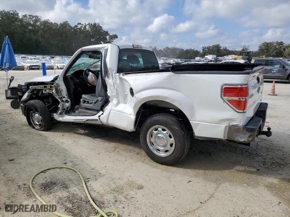 2014 Ford F-150 XL with VIN 1FTMF1CM8EFB74181, listed as a Copart auction lot 45037145 with 53,284 mi miles and Salvage Title. Bid and sale history available at carsss.com. Image 2.