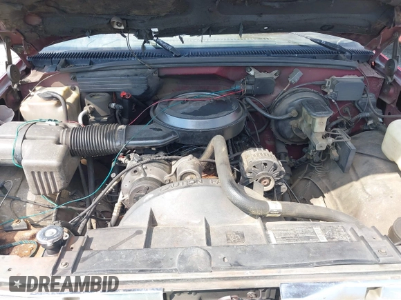 1994 GMC Sierra 1500 z VIN 2GTEK19K4R1561409, wystawiony jako IAAI lot #41903157 z przebiegiem 416 719 mil mil oraz . Historia ofert i sprzedaży dostępna na DreamBid. Obrazek 10.