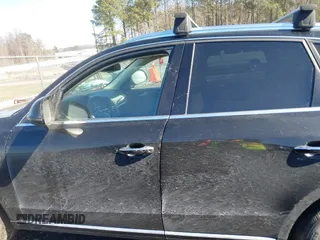 2016 Audi Q5 Premium Plus with VIN WA1L2AFP3GA132833, listed as a IAAI auction lot 41628065 with 139,877 mi miles. Bid and sale history available at carsss.com. Image 14.