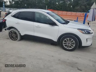 2022 Ford Escape SE z VIN 1FMCU0G69NUC00950, wystawiony jako Copart lot #63772175 z przebiegiem 49 071 mil mil oraz Nie do naprawy • Non repairable. Historia ofert i sprzedaży dostępna na DreamBid. Obrazek 4.
