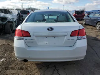 2010 Subaru Legacy Limited z VIN 4S3BMCJ69A3241539, wystawiony jako Copart lot #81775374 z przebiegiem 178 812 mil mil oraz Czysty tytuł • Clean title. Historia ofert i sprzedaży dostępna na DreamBid. Obrazek 6.