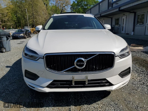 2020 Volvo XC60 Momentum z VIN YV4A22RK2L1589126, wystawiony jako Copart lot #51735925 z przebiegiem 42 212 mil mil oraz Szkoda całkowita • Salvage title. Historia ofert i sprzedaży dostępna na DreamBid. Obrazek 5.