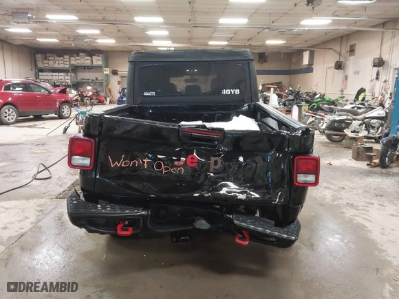 2022 Jeep Gladiator Rubicon with VIN 1C6JJTBGXNL112413, listed as a IAAI auction lot 41142645 with NaN miles. Bid and sale history available at carsss.com. Image 16.