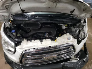 2018 Ford Transit z VIN 1FTYR1YM5JKA58794, wystawiony jako Copart lot #51187265 z przebiegiem 121 489 mil mil oraz Szkoda całkowita • Salvage title. Historia ofert i sprzedaży dostępna na DreamBid. Obrazek 11.