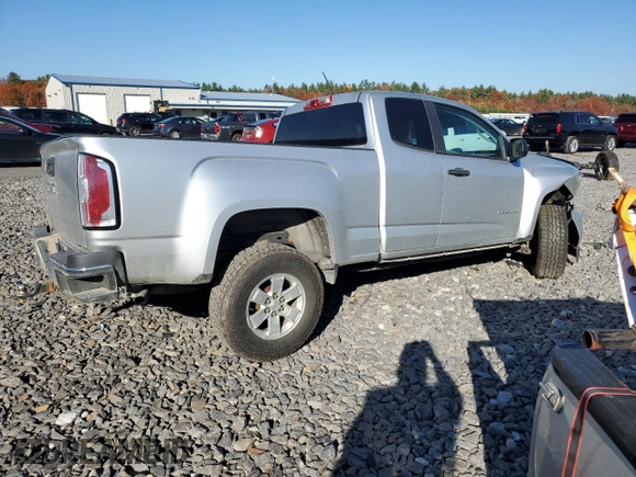 2016 GMC Canyon 2WD z VIN 1GTH5BEAXG1389414, wystawiony jako Copart lot #77198134 z przebiegiem 82 004 mil mil oraz Szkoda całkowita • Salvage title. Historia ofert i sprzedaży dostępna na DreamBid. Obrazek 3.