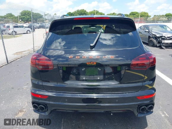 2016 Porsche Cayenne GTS z VIN WP1AD2A25GLA70430, wystawiony jako IAAI lot #42547008 z przebiegiem 108 374 mil mil oraz . Historia ofert i sprzedaży dostępna na DreamBid. Obrazek 16.