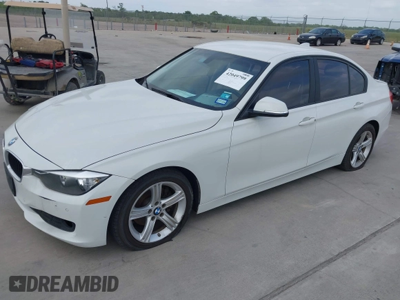 2015 BMW 3 Series 320i с VIN WBA3B1G5XFNT05271, выставлен на аукционе IAAI как лот 42049799 с пробегом 125 437 миль миль и . История ставок и продаж доступна на DreamBid. Изображение 2.