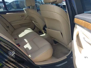 2011 BMW 5 Series 528i with VIN WBAFR1C59BC672733, listed as a IAAI auction lot 41777089 with 201,470 mi miles and . Bid and sale history available at carsss.com. Image 8.