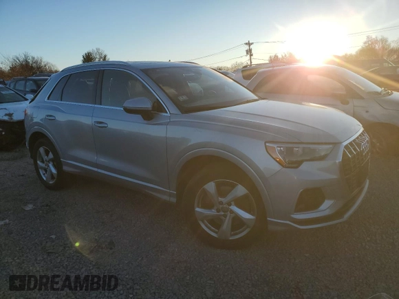 2019 Audi Q3 Premium with VIN WA1AECF30K1076852, listed as a Copart auction lot 79166024 with 47,802 mi miles and Salvage Title. Bid and sale history available at carsss.com. Image 4.