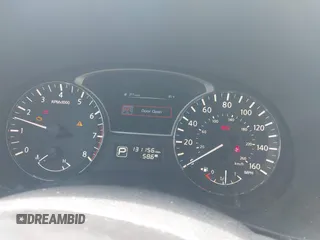 2014 Nissan Pathfinder Platinum with VIN 5N1AR2MN3EC715979, listed as a IAAI auction lot 42674730 with 131,156 mi miles and . Bid and sale history available at DreamBid. Image 7.